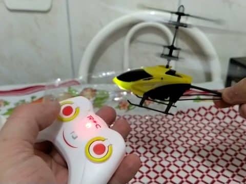 helicóptero teledirigido niños